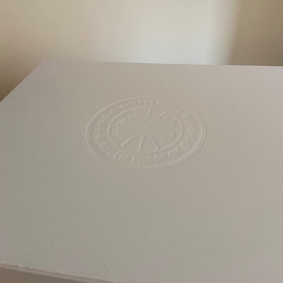 Canada Goose Women's Journey Boots - Picture 9 of 9